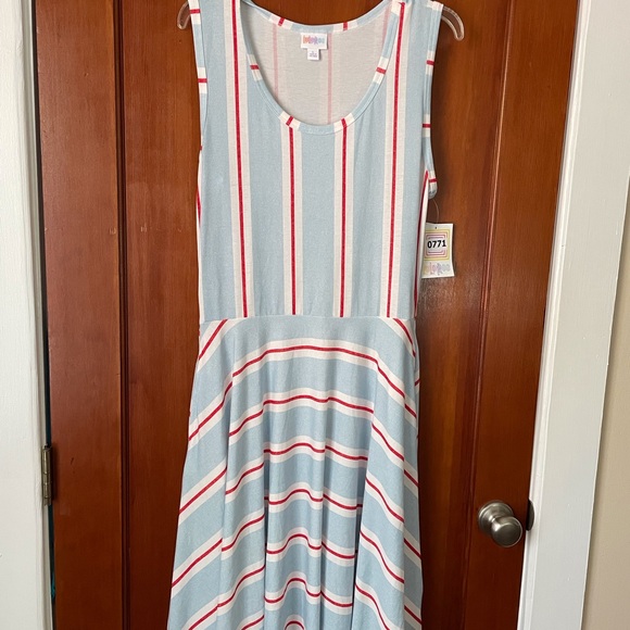 LuLaRoe Nicki Sundress NWT Size - Picture 2 of 6